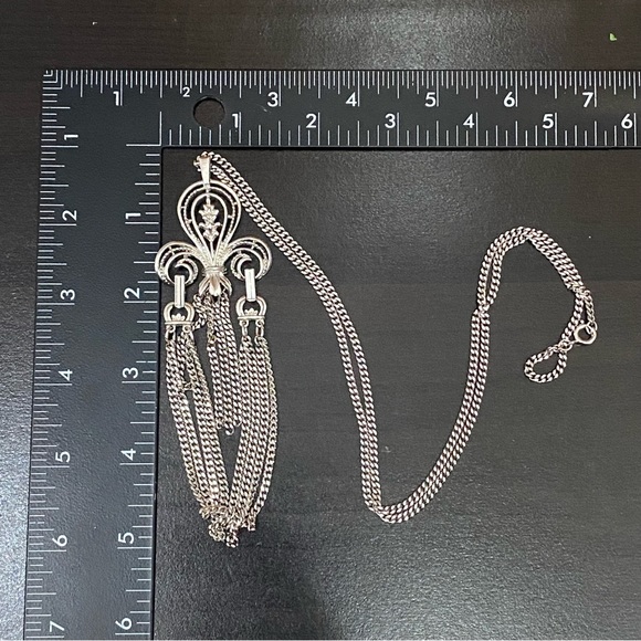 70s SARAH COVENTRY Grecian Silver-tone Fleur De Lis Tassel Draped Chain Necklace - Picture 8 of 14